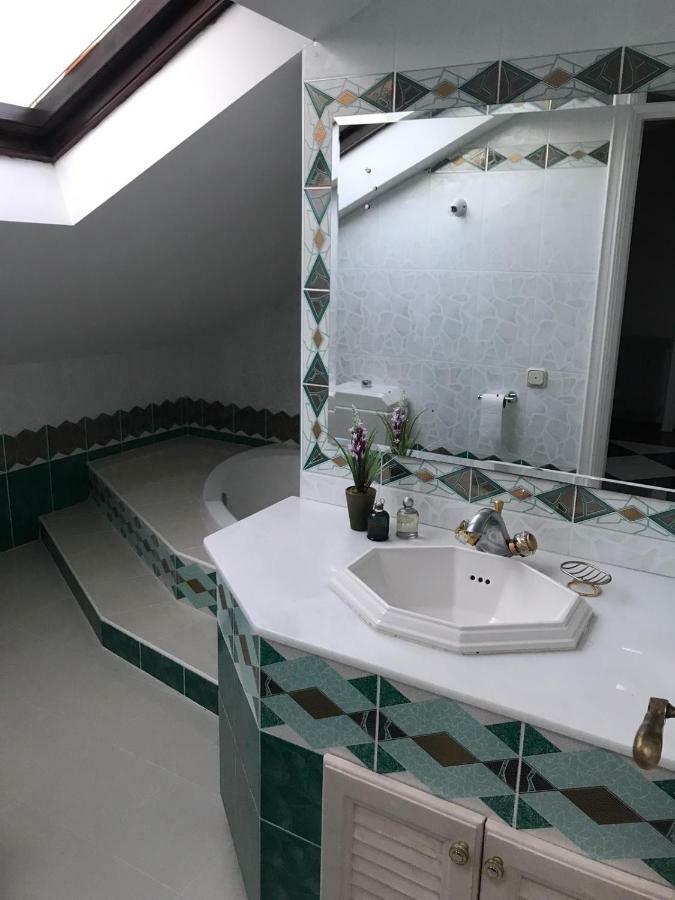 וילאנואבה דה ארוסה Villa Las Camelias מראה חיצוני תמונה