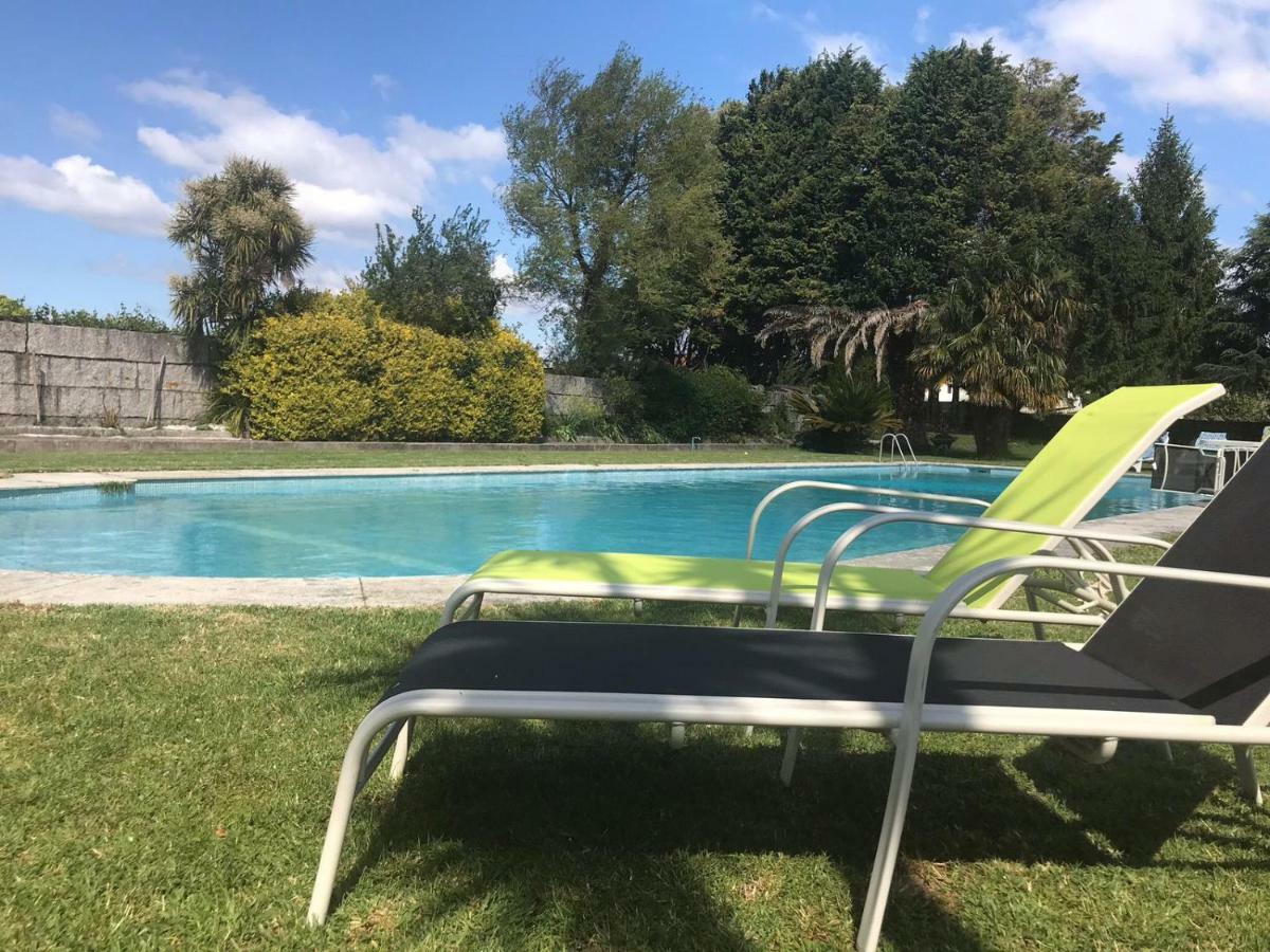 וילאנואבה דה ארוסה Villa Las Camelias מראה חיצוני תמונה